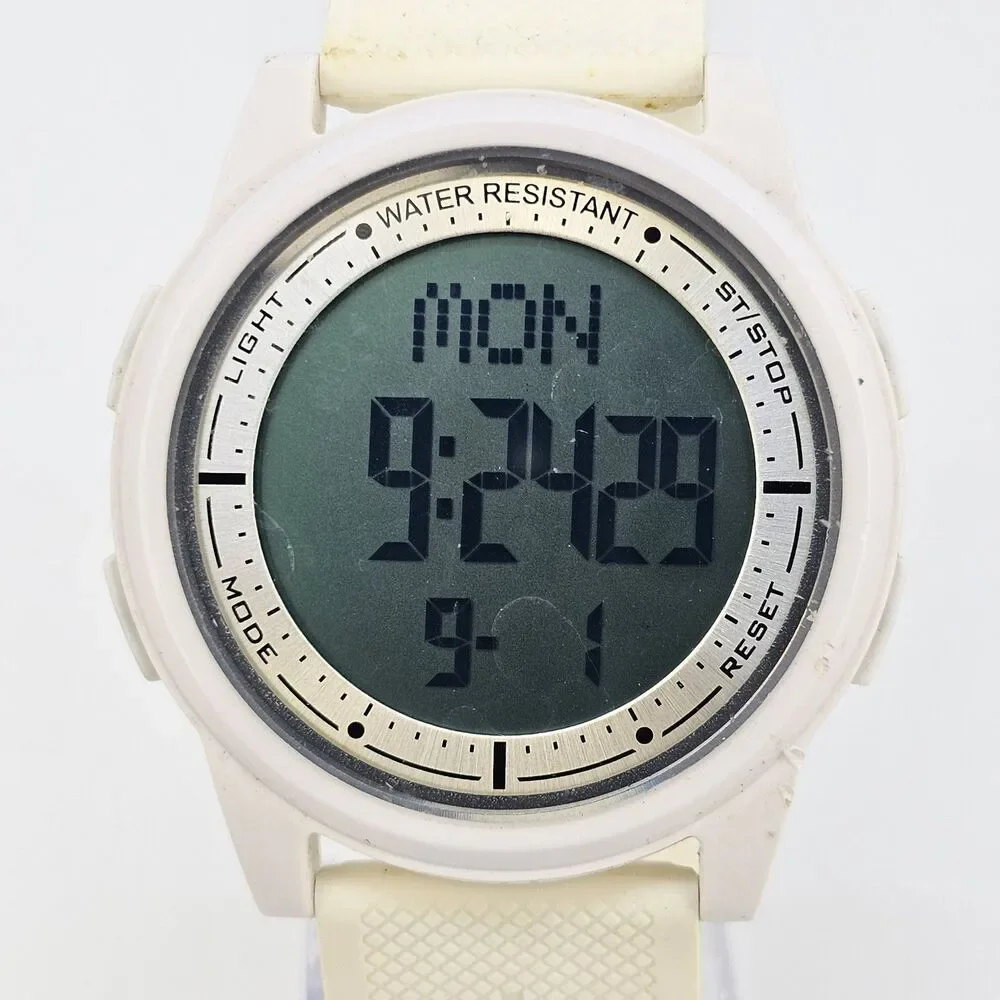 Beeasy AW02 Men's Ultra Slim Digital Watch 44MM White Plastic Bands New‎ Battery